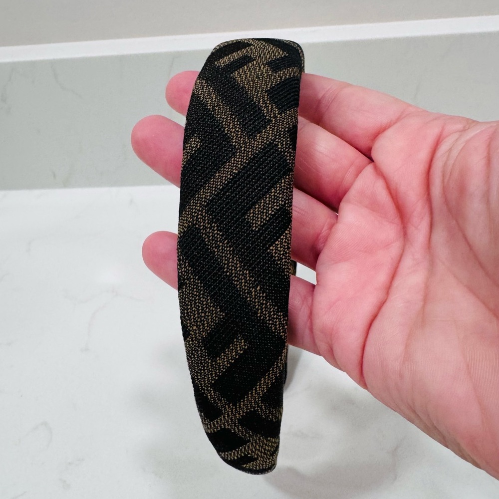 Beautiful Vintage Style Headband !